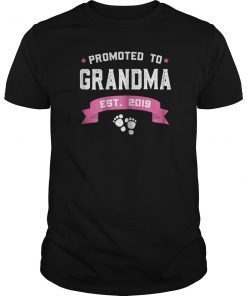 Womens Promoted To Grandma Est 2019 Tshirt Mothers Day Gifts