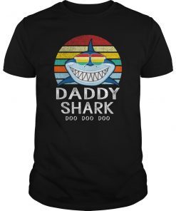 Retro Vintage Daddy Shark Tshirt gift for Father