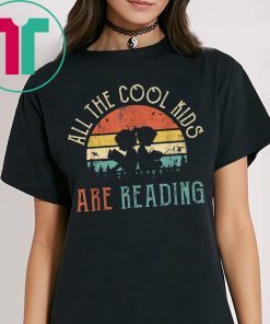 All the Cool Kids Are Reading Book Vintage Reto Sunset T-Shirt
