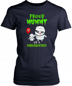 Proud Mummy Mom With Kid Halloween Of A Kindergarten T-Shirt