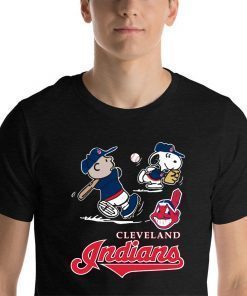 Charlie brown Snoopy Cleveland Indians 2019 T-Shirt