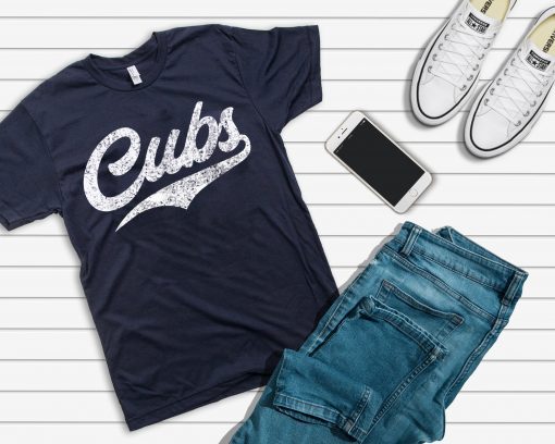 Cubs T-Shirt Vintage Sports Name Tee Design Unisex T-Shirt