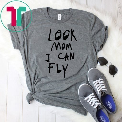 Look mom I can fly Classic Tee Shirt