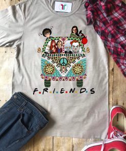 Hippie car friends movie horror movie characters Tee Shirt