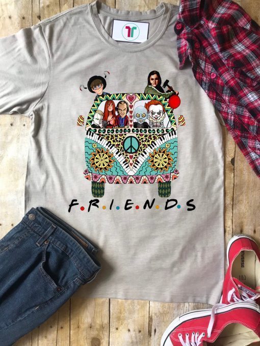 Hippie car friends movie horror movie characters Tee Shirt