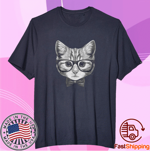 Cute Smart Cat Wearing Glasses Bow Tie Animal Lover Tee Shirt