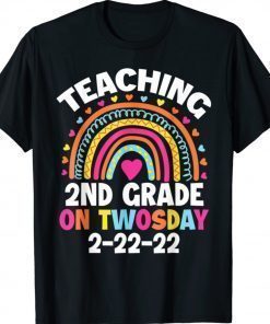 Teaching 2nd Grade On Twosday 2/22/2022 School Teacher Vintage TShirt