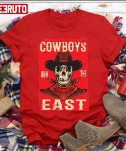 Cowboys Run The East Skull Vintage TShirt