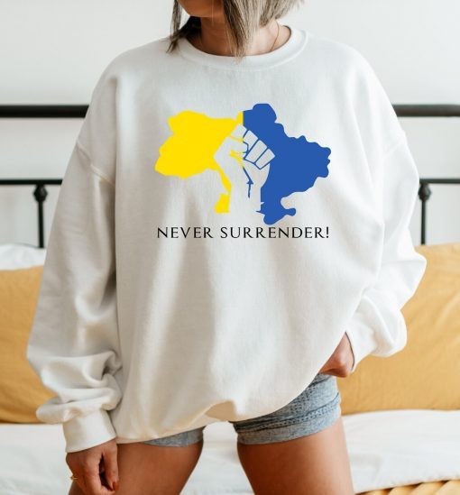 Never Surrender Support Ukraine Peace In The World Shirt