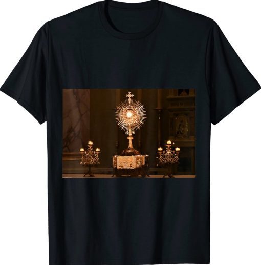 Monstrance at Adoration of the Blessed Sacrament Tee Shirt