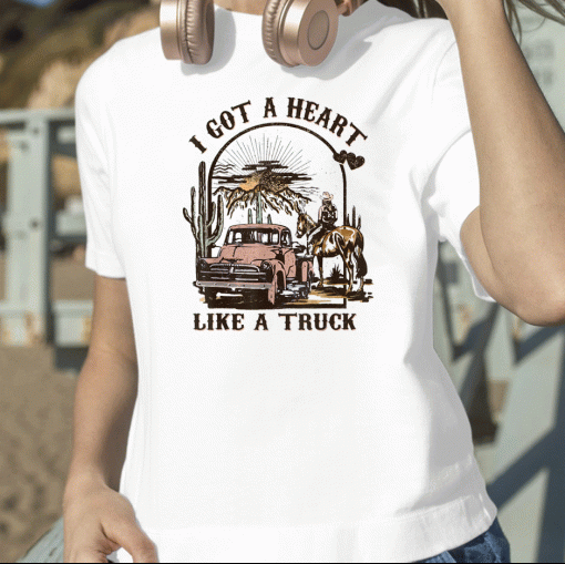 Vintage Western Sunset Cowgirl I Got A Heart Like A Truck 2023 T-Shirt