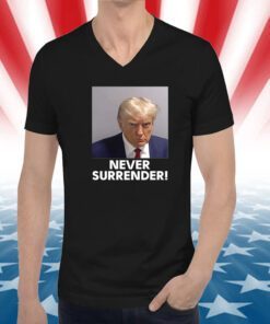 Donald Trump Never Surrender Lady’s Fleece Cropped Retro Shirt