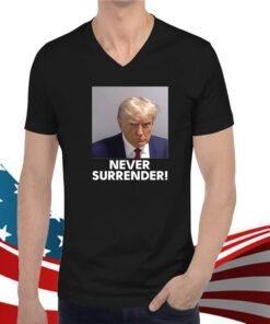 Trump 2024 Never Surrender Mug