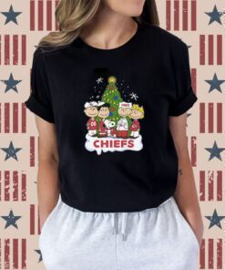 Kansas City Chiefs Snoopy Peanuts Christmas 2024 TShirt