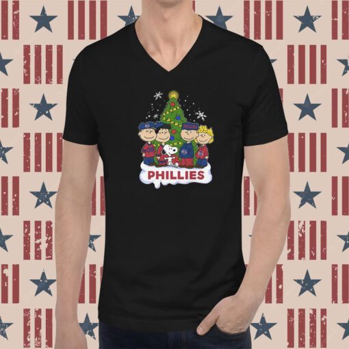 Philadelphia Phillies Snoopy Peanuts Christmas Gift TShirt