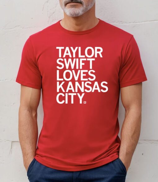 Taylor Swift Loves Kansas City Chiefs Shirts