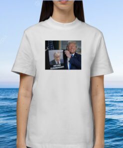Donald Trump Shows Off Trump Mugshot Never Surrender Womens T-Shirt