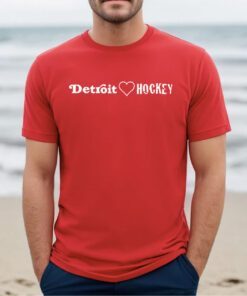 Detroit Loves Hockey Tee Shirt