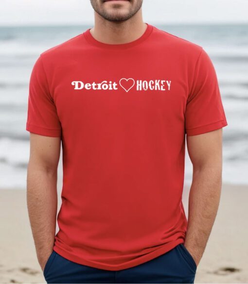 Detroit Loves Hockey Tee Shirt