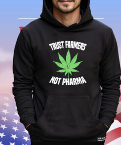 Trust farmers not pharma T-shirt