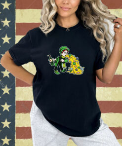 Leprechaun Puking St. Patrick's Day Drinking T-Shirt