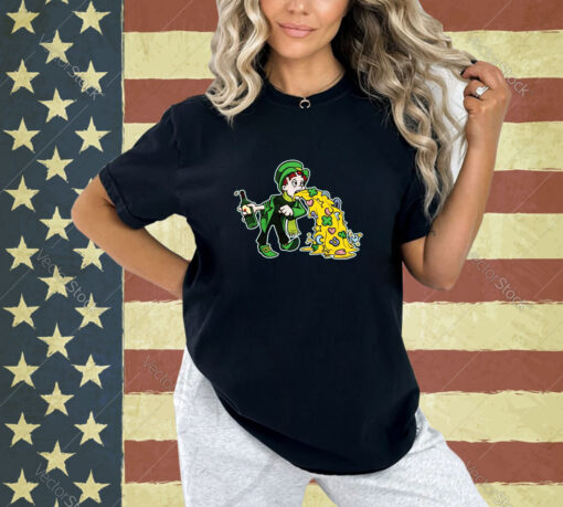 Leprechaun Puking St. Patrick's Day Drinking T-Shirt