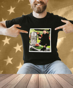 Official CM Punk Peace Sign Pose mcintyre wmxl 2024 2024 T-Shirt