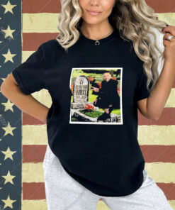 Official CM Punk Peace Sign Pose mcintyre wmxl 2024 2024 T-Shirt