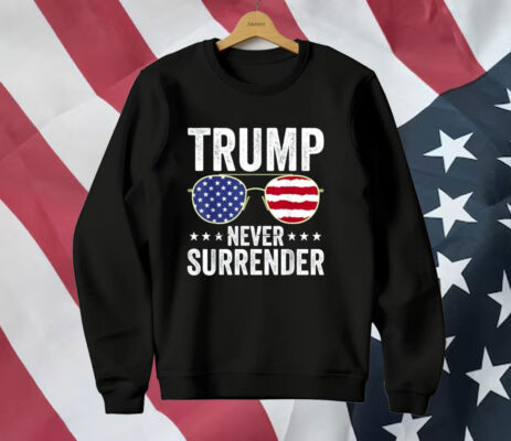 Donald Trump Never Surrender 2024 T-Shirt