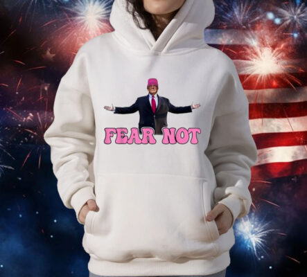 Donald Trump 2024 Fear Not, Groovy Trump Pink T-Shirt