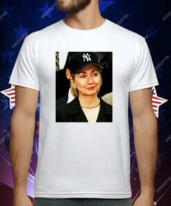 Rihanna Wear Hillary Clinton T-Shirt