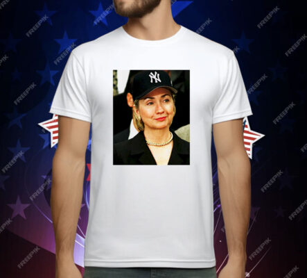 Rihanna Wear Hillary Clinton T-Shirt