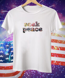 Seek peace classic Tee Shirt