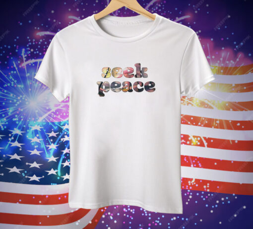 Seek peace classic Tee Shirt