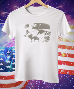 Ariana Grande I Left My Heart At A Pub In Hampstead Photo Tee Shirt